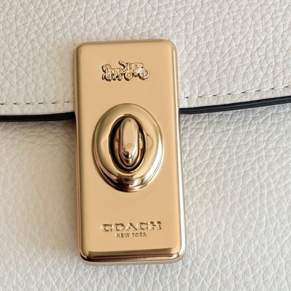 Coach Lane shoulder bag in Chalk/penny - Picture 5 of 15